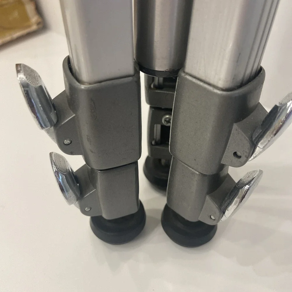 Sears Roebuck 8464 Tripod Aluminium Heavy-Duty Channel‎ Leg Solid Extends 57